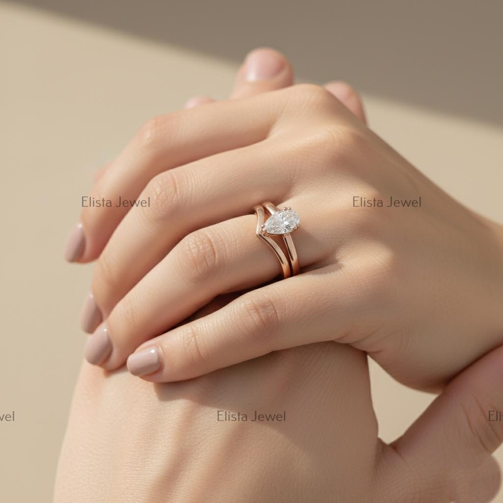 Pear Shaped Lab-Grown Diamond Bridal Ring Set, 14K Rose Gold Matching Chevron Band