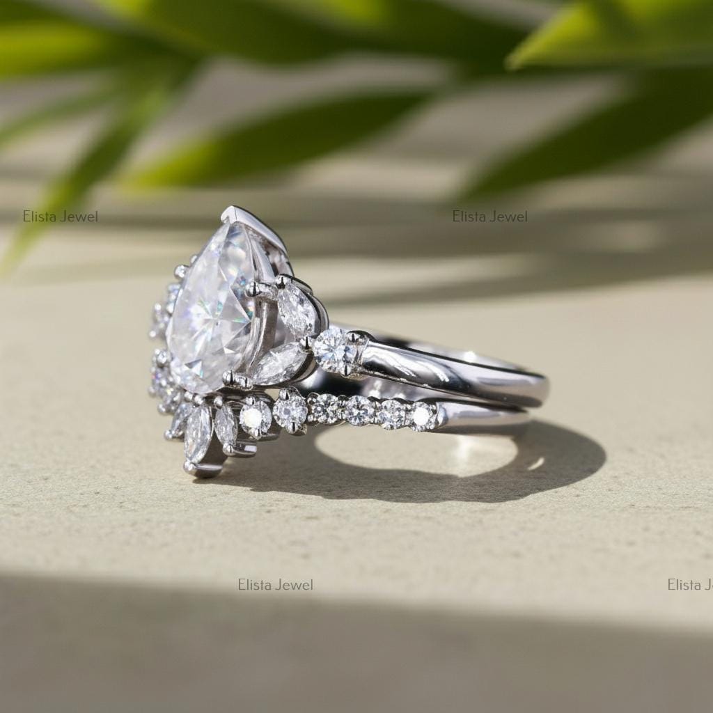 Pear Cut Lab-Grown Diamond Bridal Set, 14K White Gold, Chevron Halo