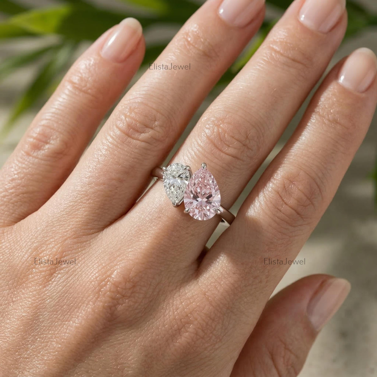 Pear Lab Grown Diamond Bypass Ring, Pink & Colorless, 14K Gold Toi Et Moi