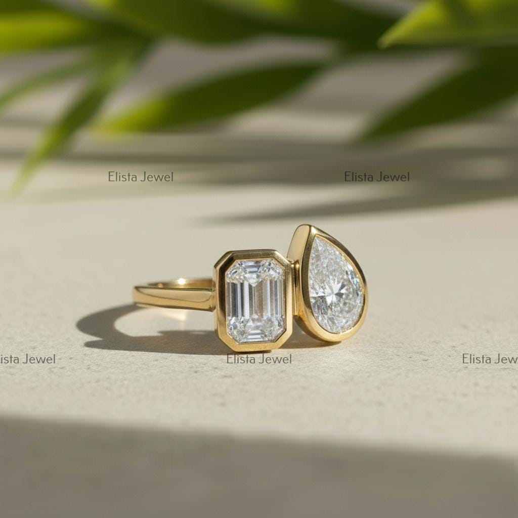 Toi et Moi Ring, Emerald and Pear Cut Diamonds, 18K Yellow Gold Engagement Ring