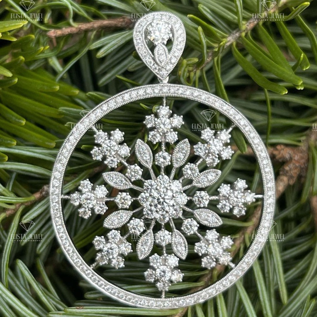 Round Cut Floral Style Pendant