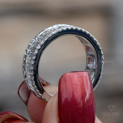 Round & Baguette Cut Eternity Wedding Band