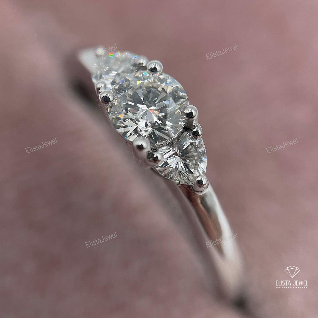 Round Cut Three Stone Engagement Ring