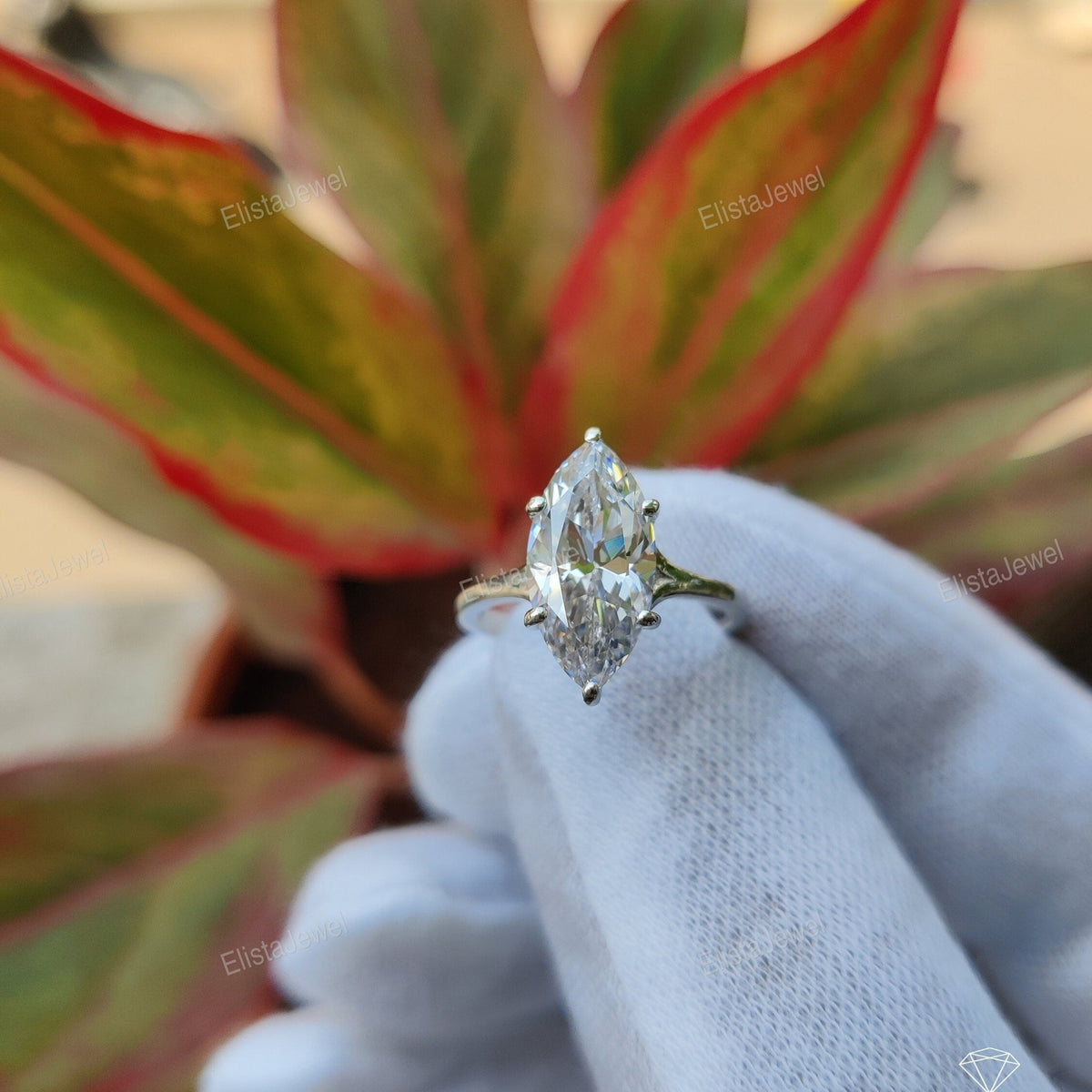 Marquise Split Shank Solitaire Lab Grown Diamond Ring in 14K - Side View